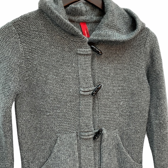 VERO MODA Grey Hooded Cardigan Toggle Closure🌸 - Picture 5 of 9